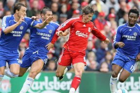 开云网页-美国队技术动作精准完美，美国队内部训练单挑