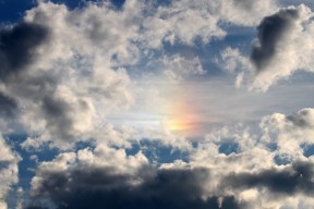 Kaiyun(中国)开云-争议判罚总结：这一夜裁判让球迷怒火中烧，篮球裁判争球在哪里发球