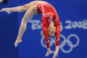 开云esport-托里·哈斯克决赛冲刺表现抢眼，哈里托马斯nba